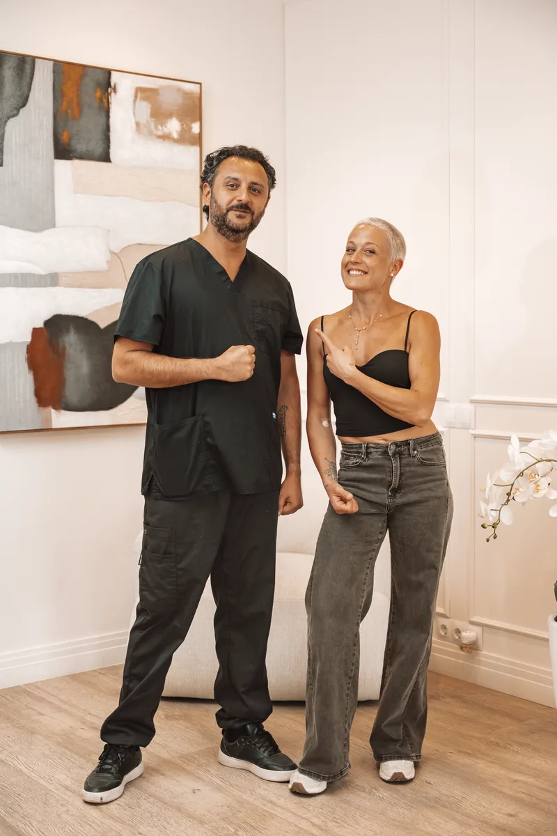 Dr. Arvin Yarollahi with a patient following treatment at CellOrtho regenerative orthopaedic clinic, Marbella