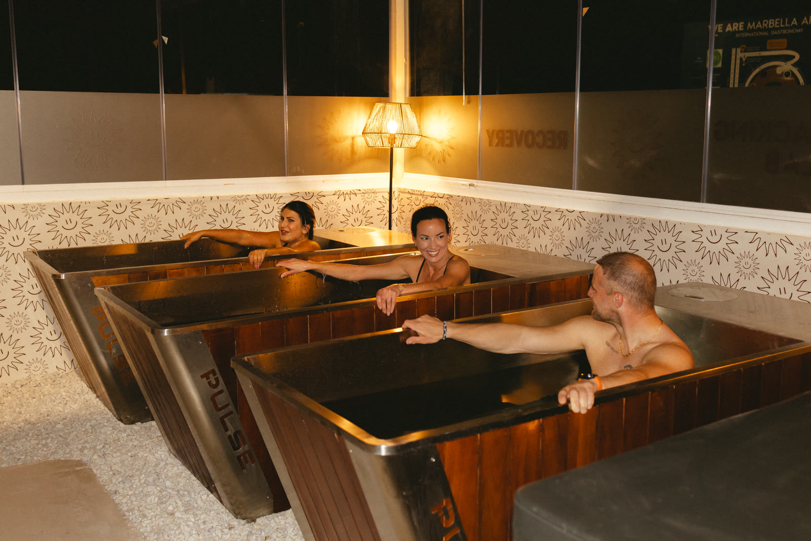 Cold plunge ice baths at Pulse Sauna Ice Club Marbella recovery facility